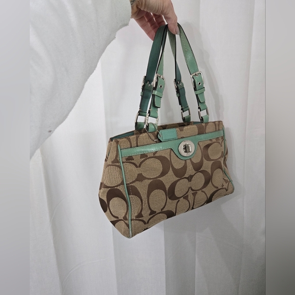 Coach Signature Purse - Picture 4 of 12